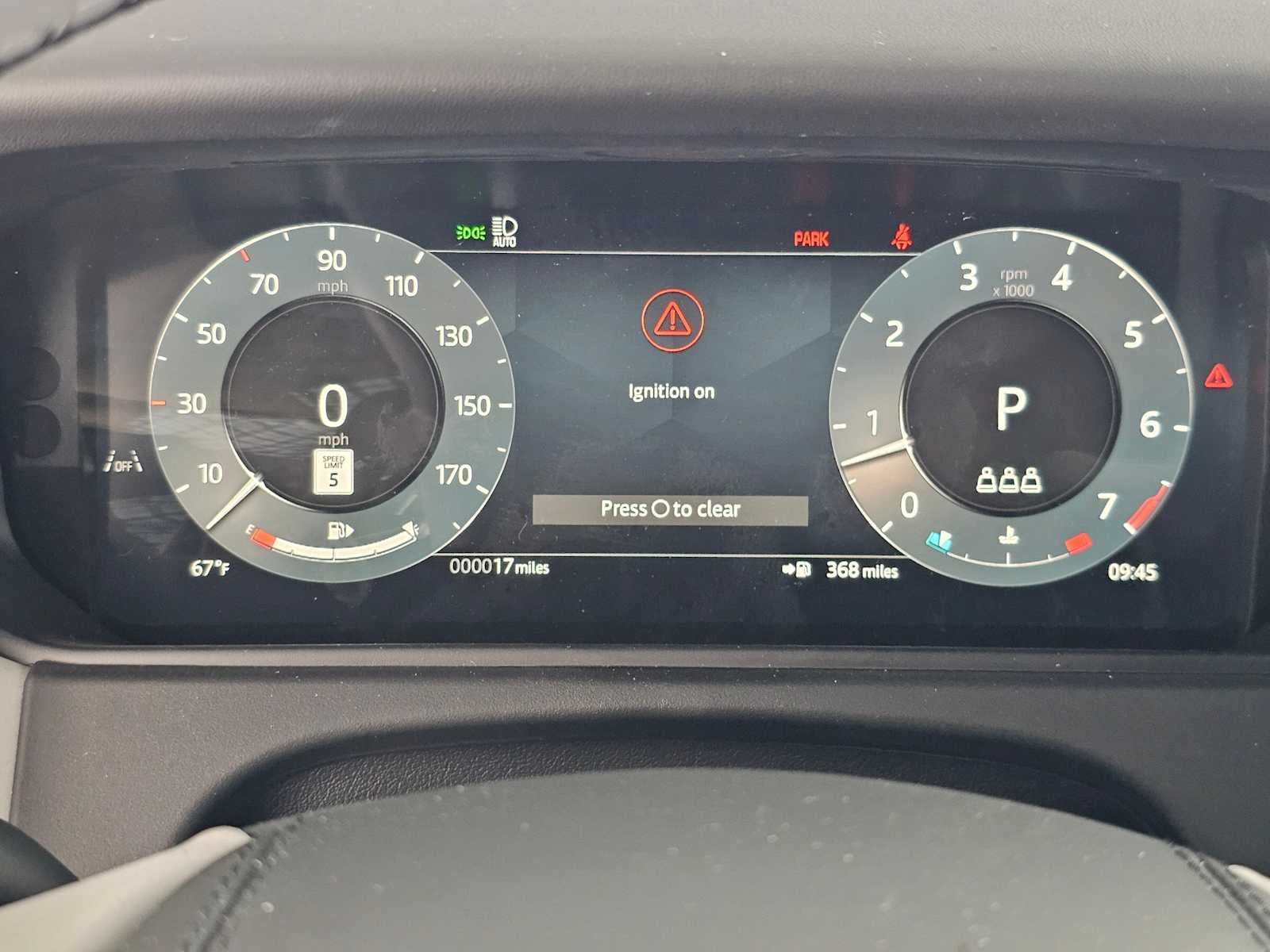 2026 Land Rover Range Rover Velar Dynamic SE