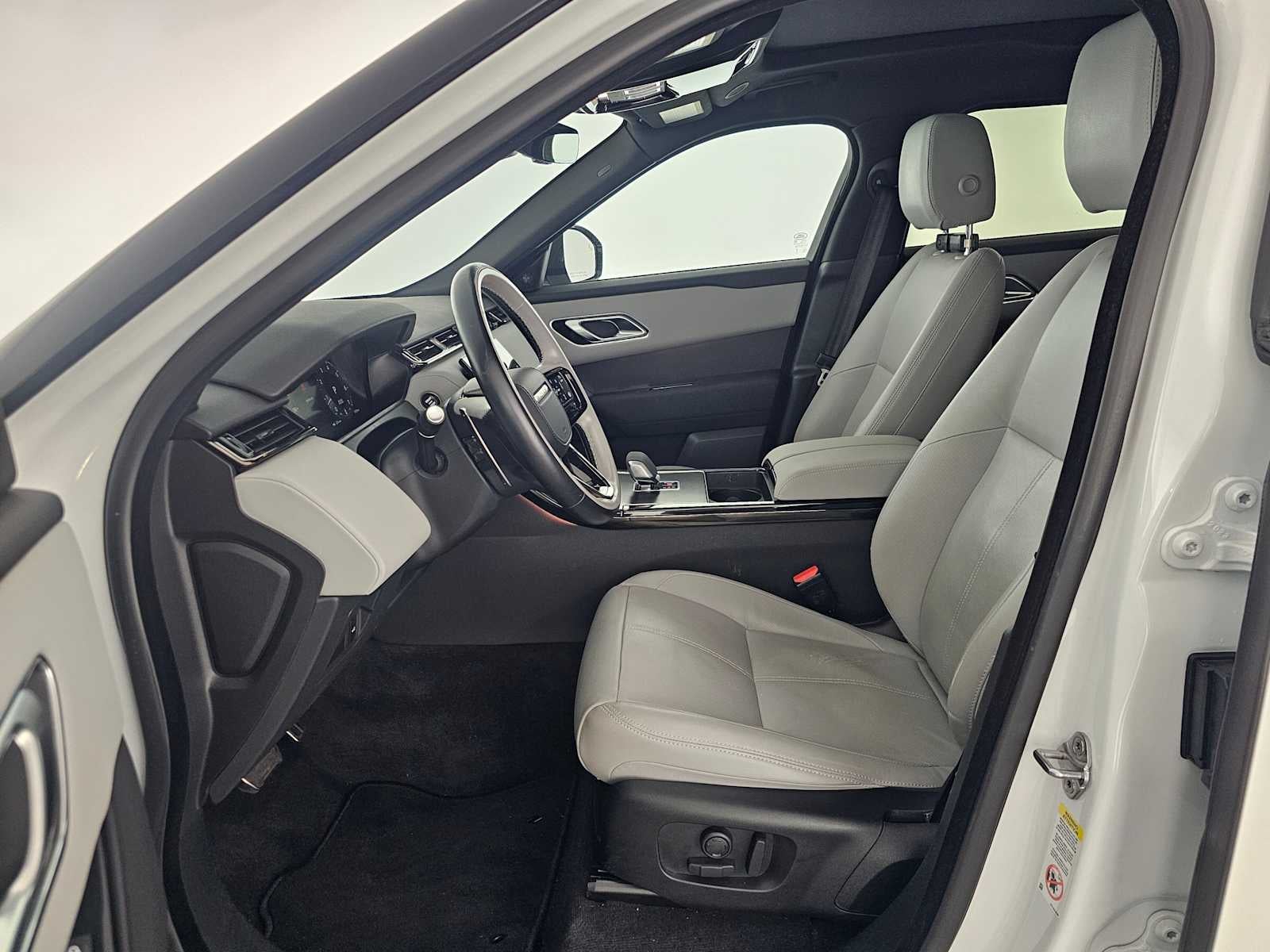 2024 Land Rover Range Rover Velar Dynamic SE