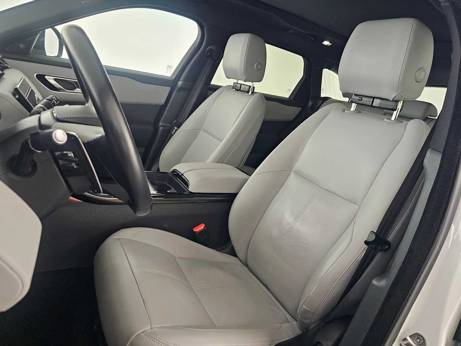2024 Land Rover Range Rover Velar Dynamic SE