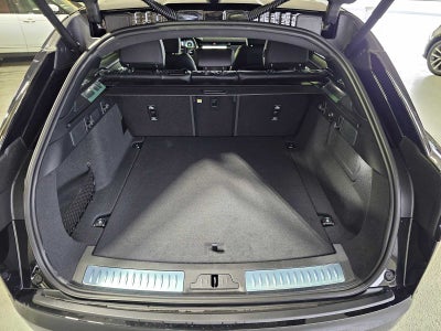 2026 Land Rover Range Rover Velar Dynamic SE