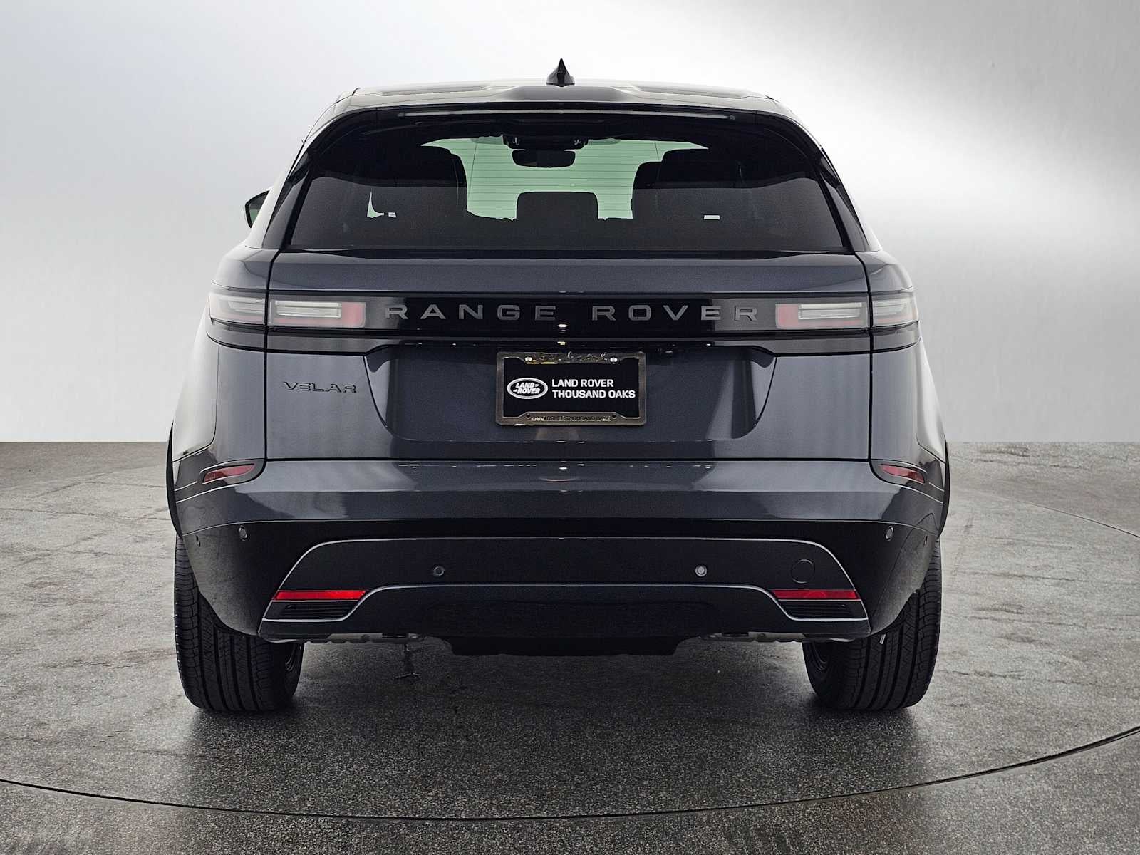 2026 Land Rover Range Rover Velar Dynamic SE