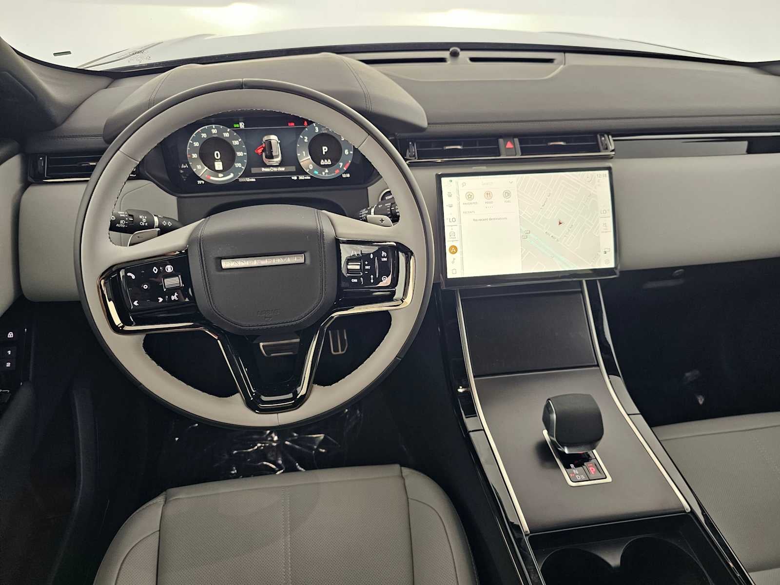 2026 Land Rover Range Rover Velar Dynamic SE