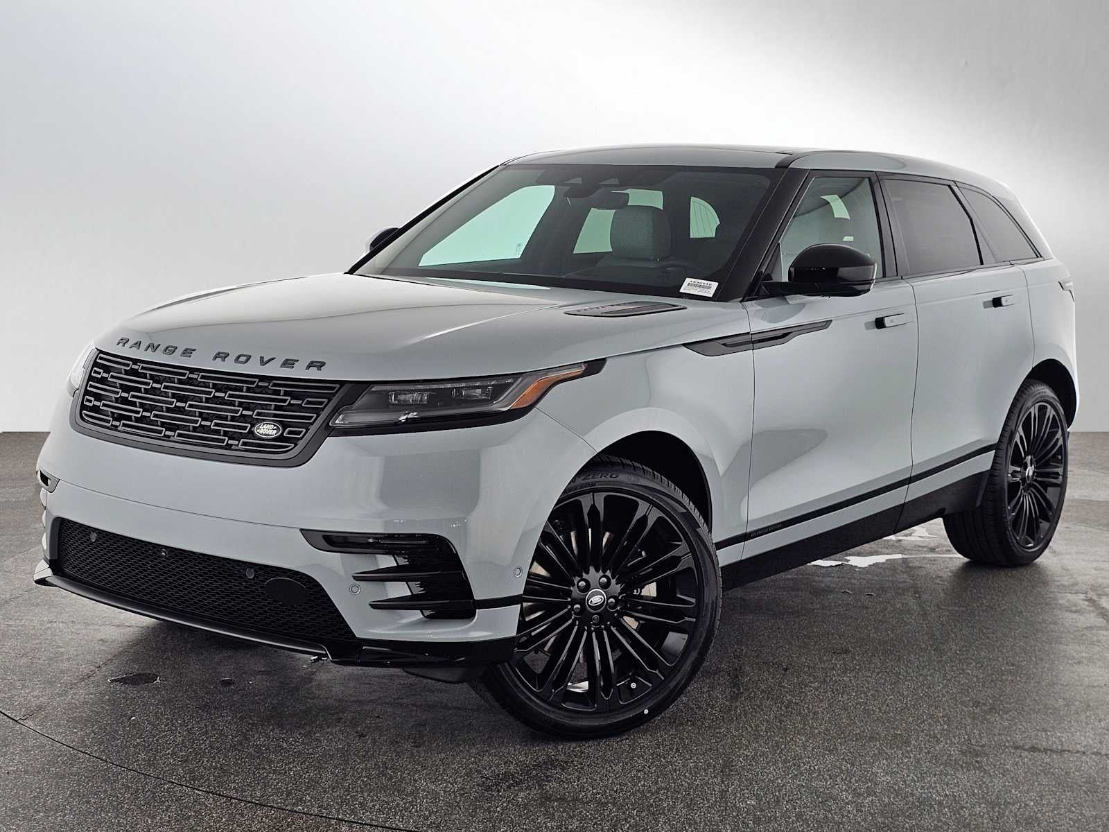 2026 Land Rover Range Rover Velar Belgravia Edition