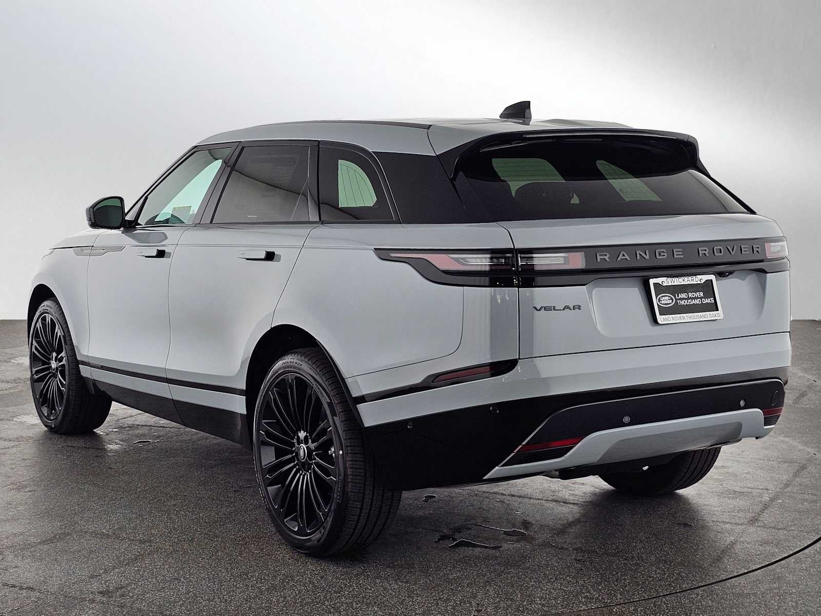 2026 Land Rover Range Rover Velar Belgravia Edition