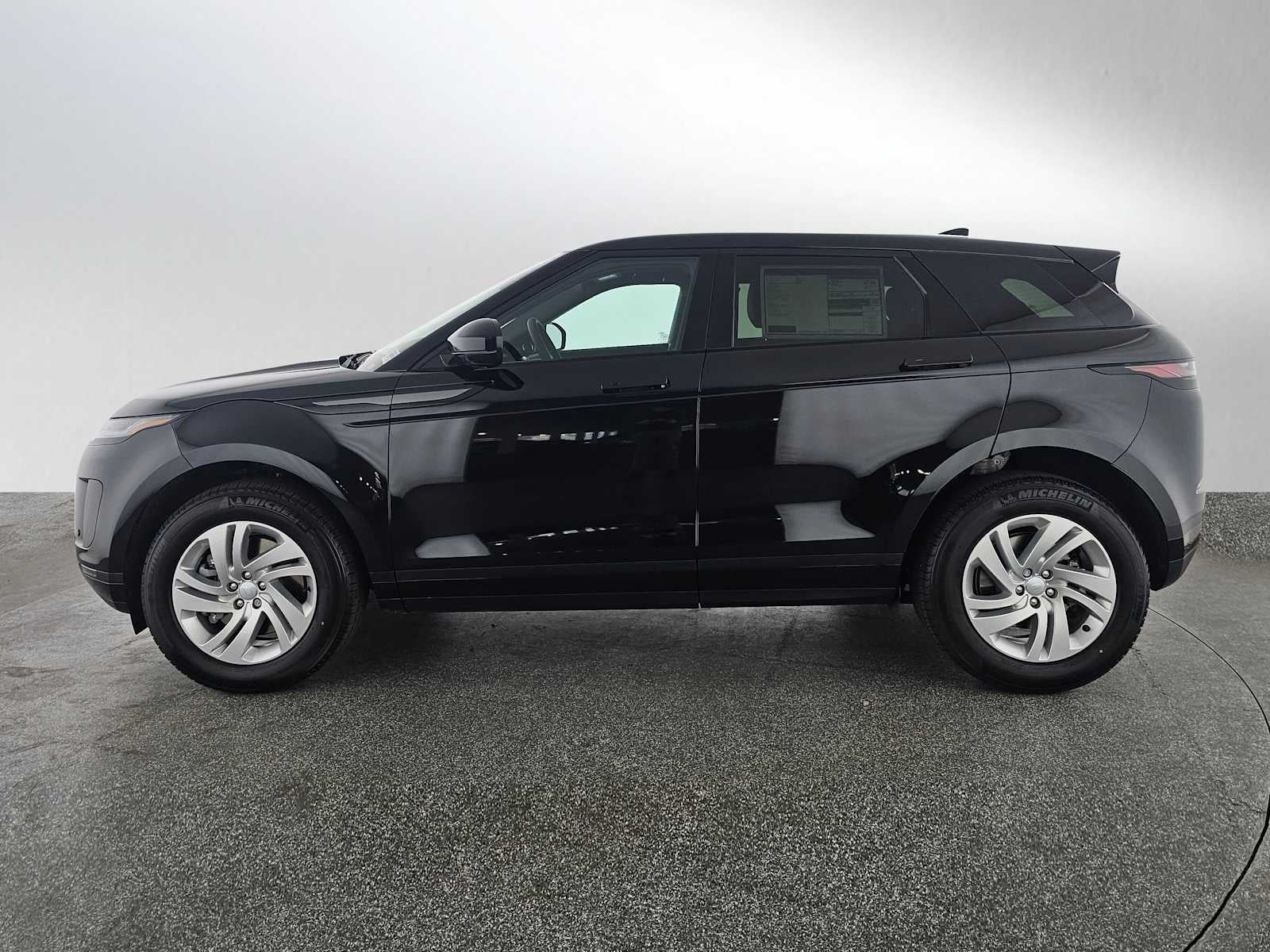 2026 Land Rover Range Rover Evoque Core S