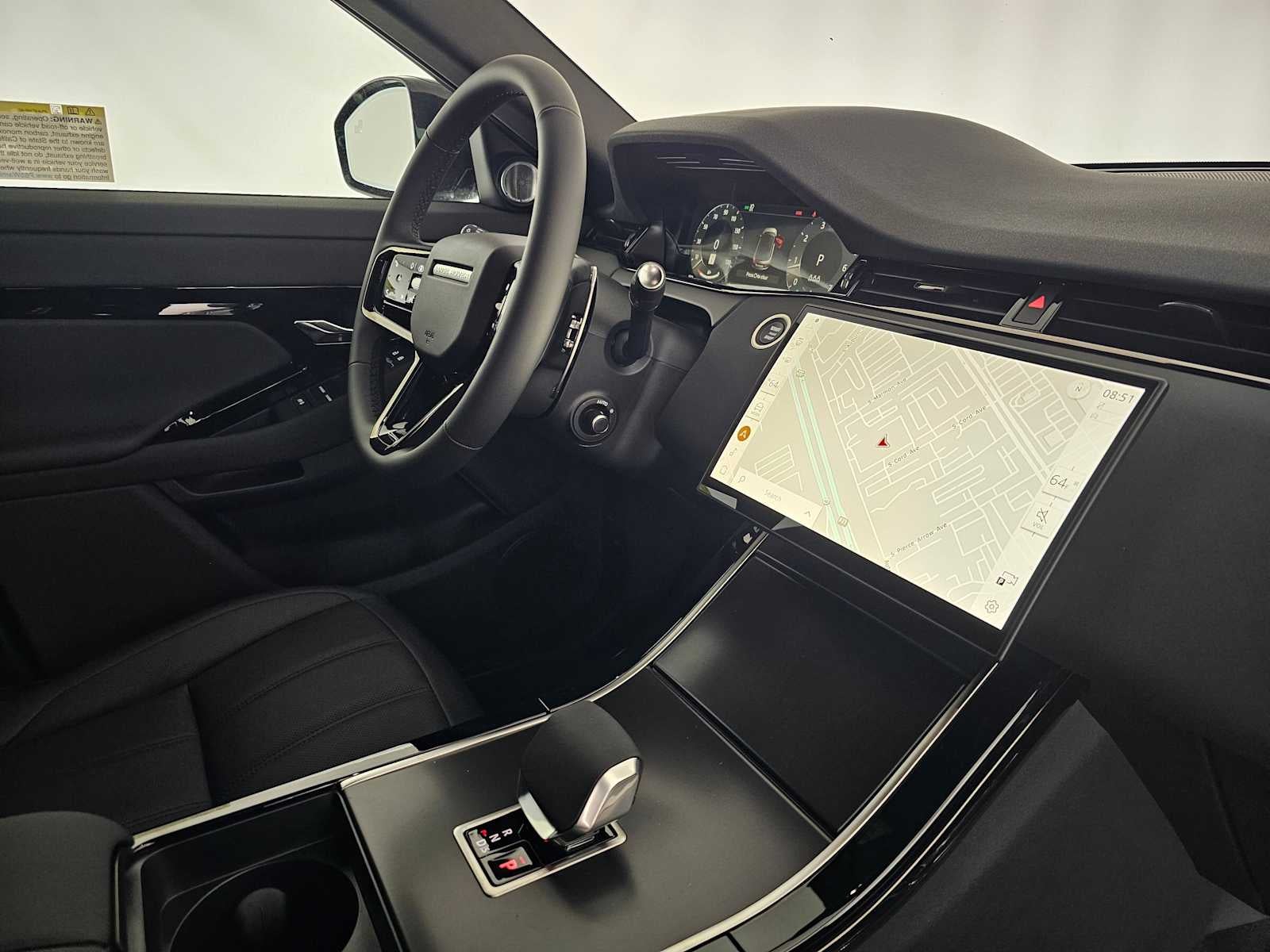 2026 Land Rover Range Rover Evoque Dynamic SE