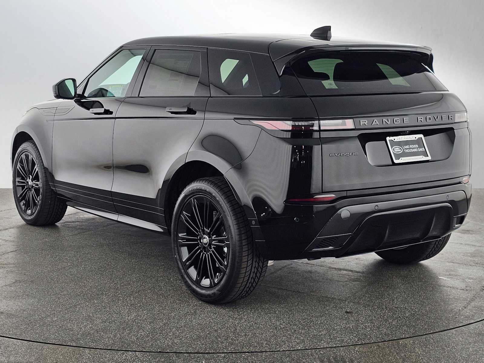 2026 Land Rover Range Rover Evoque Dynamic SE