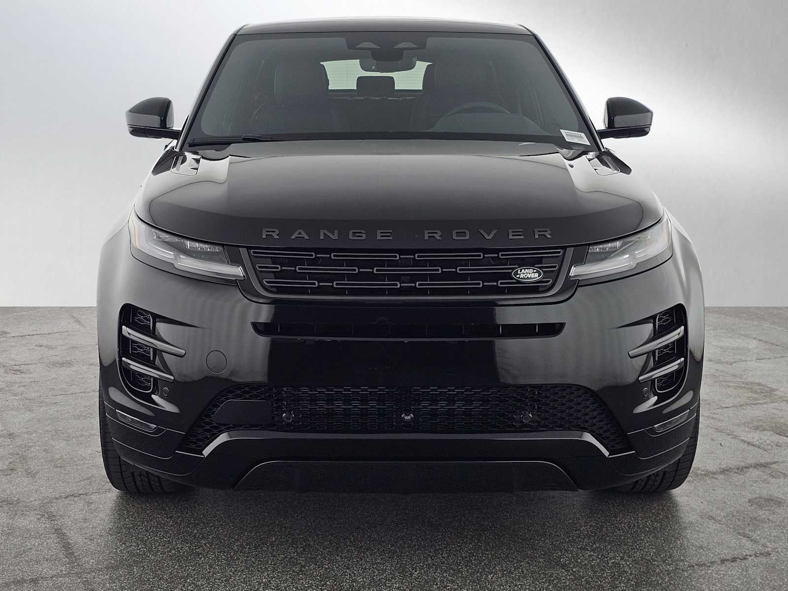 2026 Land Rover Range Rover Evoque Dynamic SE