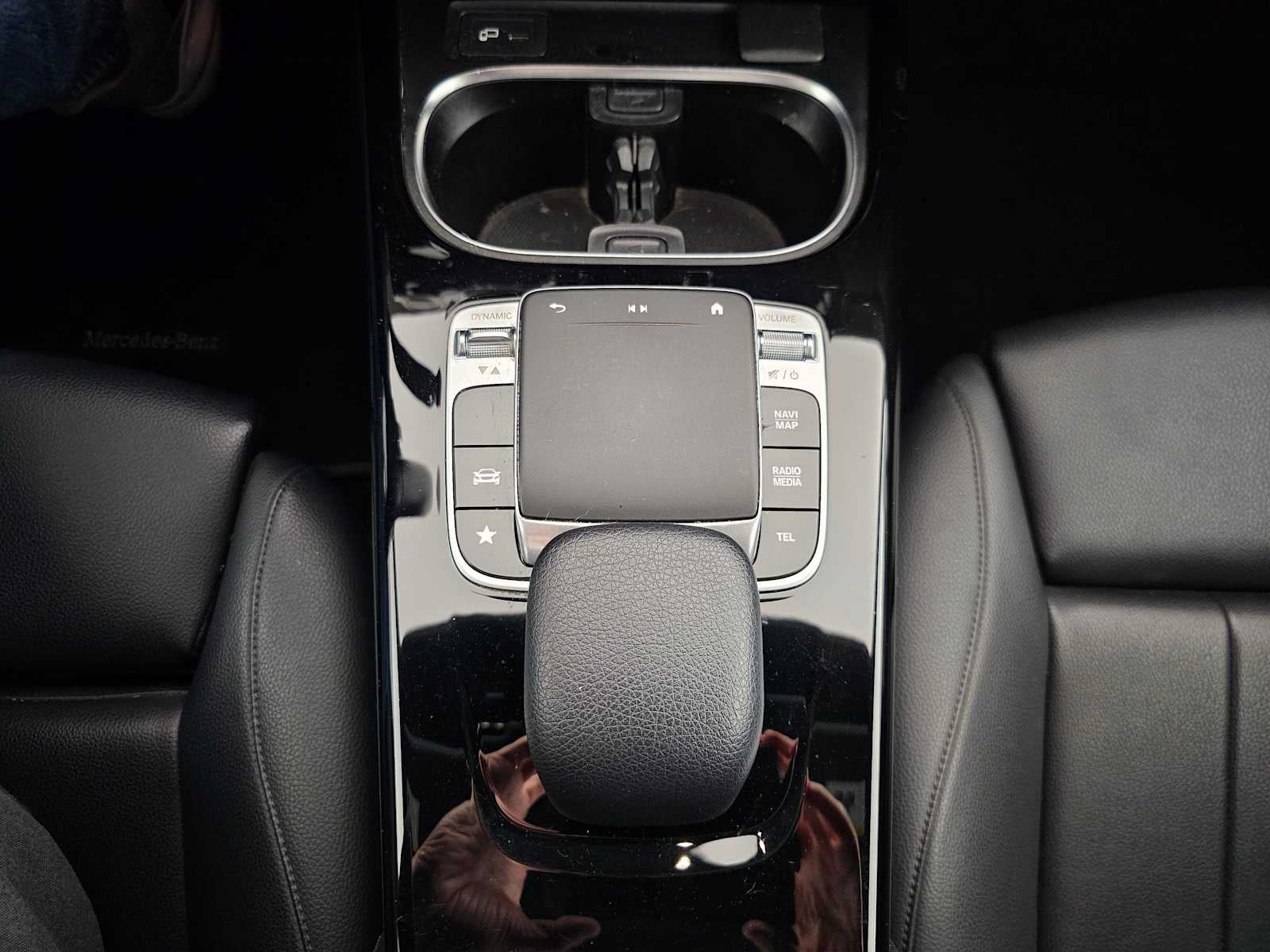 2020 Mercedes-Benz A 220 A 220