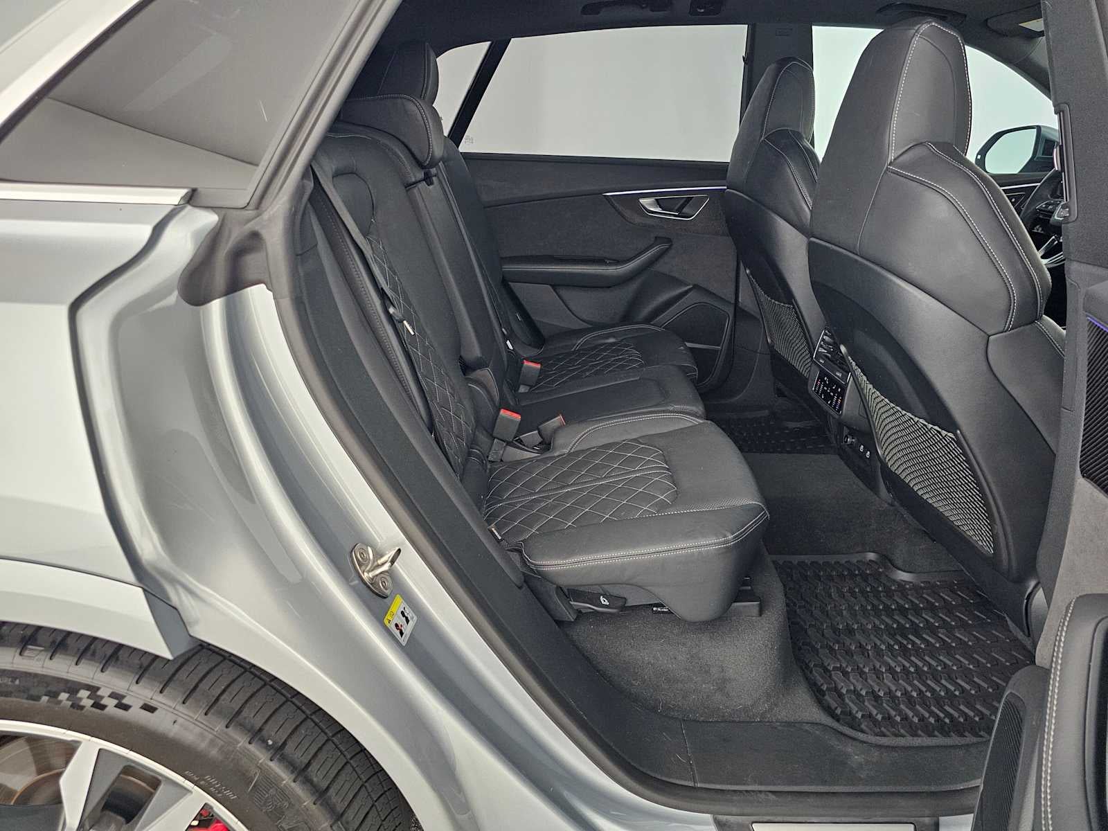 2023 Audi SQ8 Premium Plus