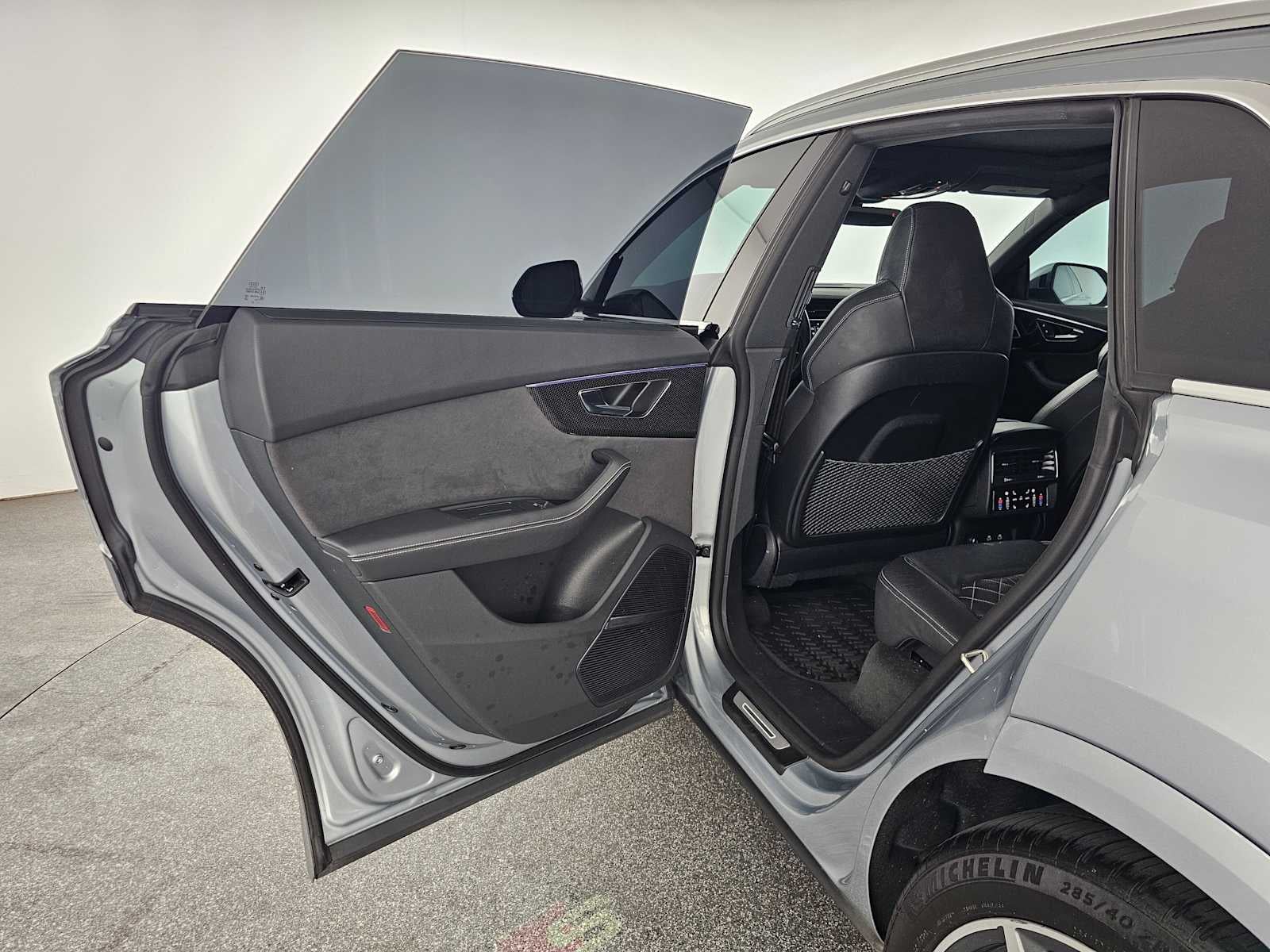 2023 Audi SQ8 Premium Plus