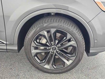 2025 Audi Q7 Premium Plus