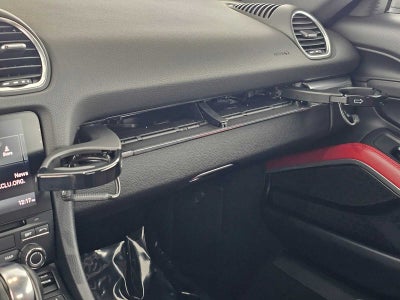 2022 Porsche 718 Cayman T