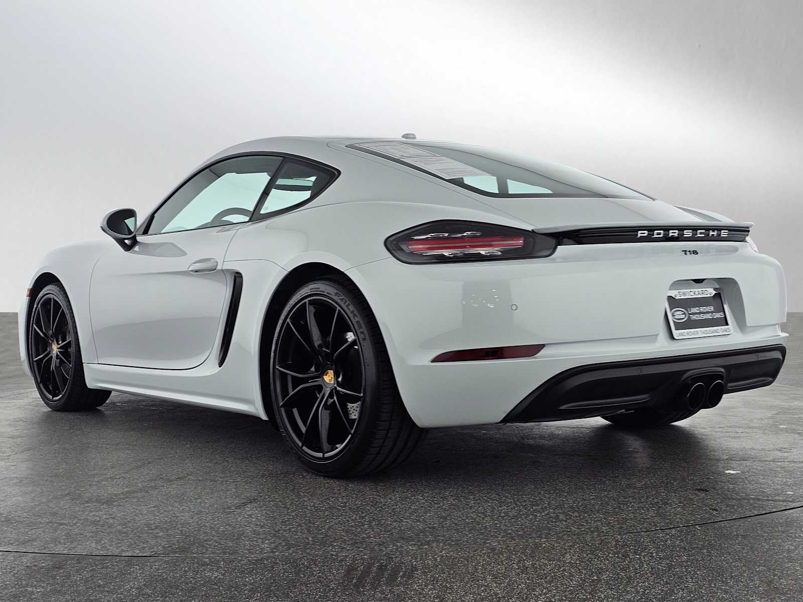 2022 Porsche 718 Cayman T