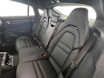 2023 Porsche Panamera Platinum Edition