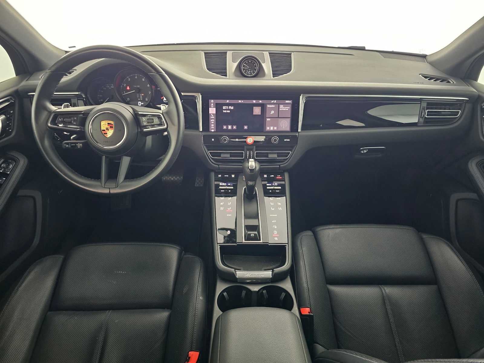 2023 Porsche Macan AWD