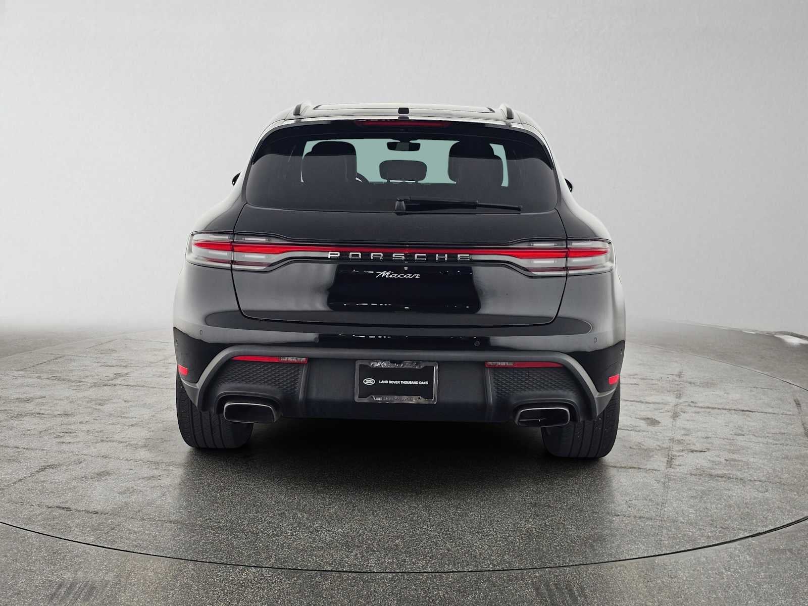 2023 Porsche Macan AWD
