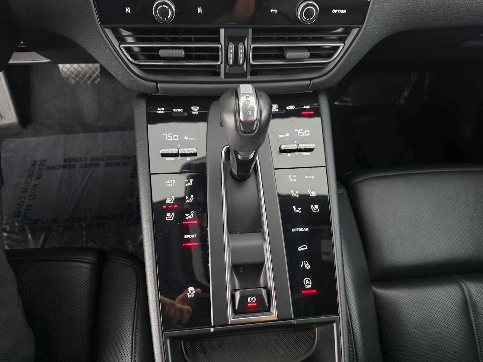 2024 Porsche Macan AWD