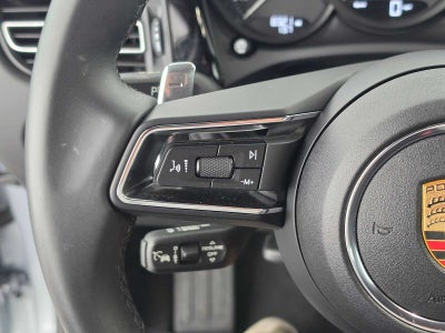 2025 Porsche Macan AWD