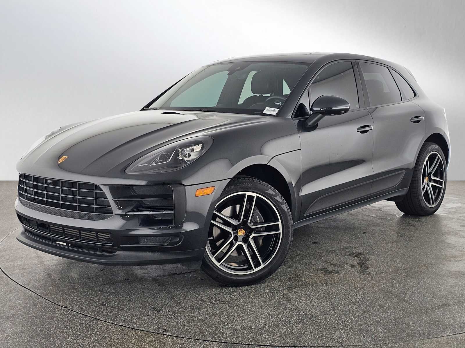 2021 Porsche Macan AWD