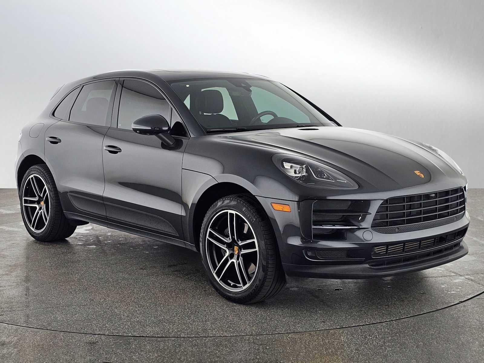 2021 Porsche Macan AWD