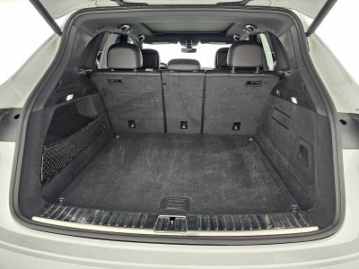 2022 Porsche Cayenne Platinum Edition