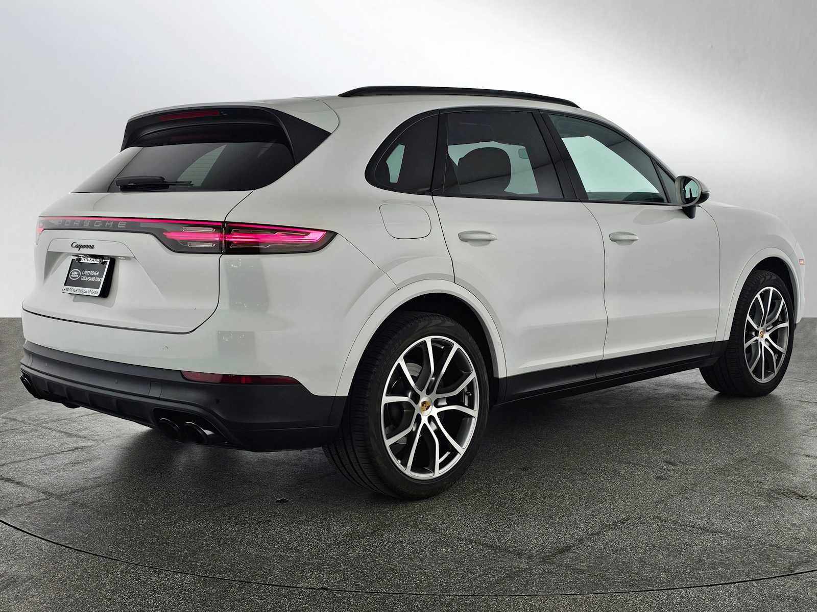 2022 Porsche Cayenne Platinum Edition