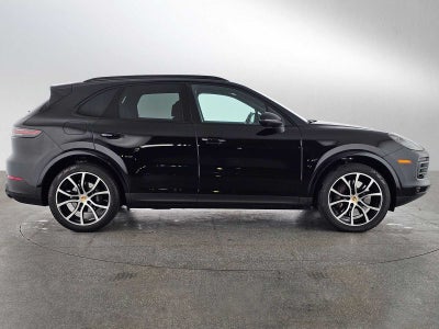 2022 Porsche Cayenne Platinum Edition
