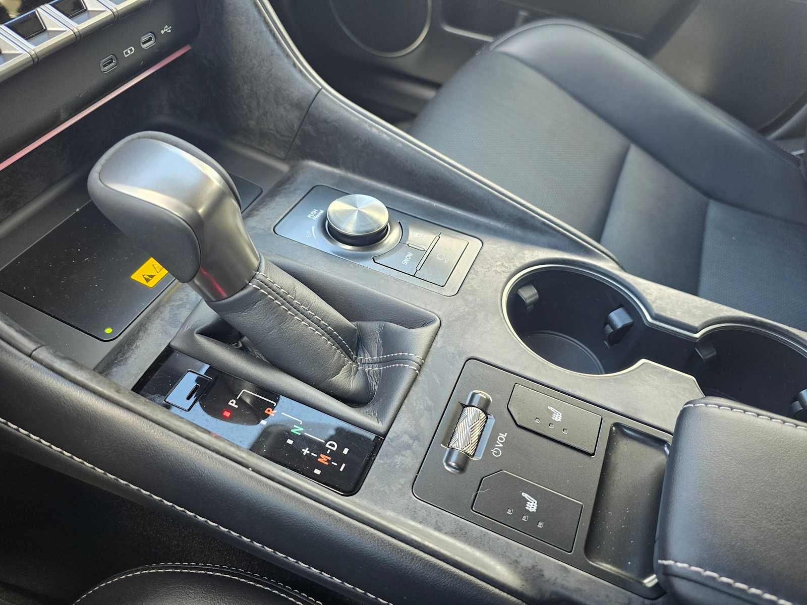 2026 Lexus IS 350 F SPORT DESIGN