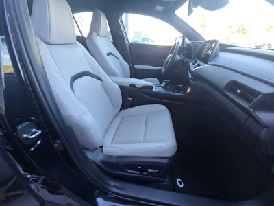 2026 Lexus UX 300h PREMIUM AWD