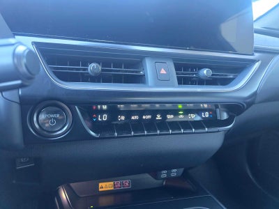 2026 Lexus UX 300h PREMIUM AWD