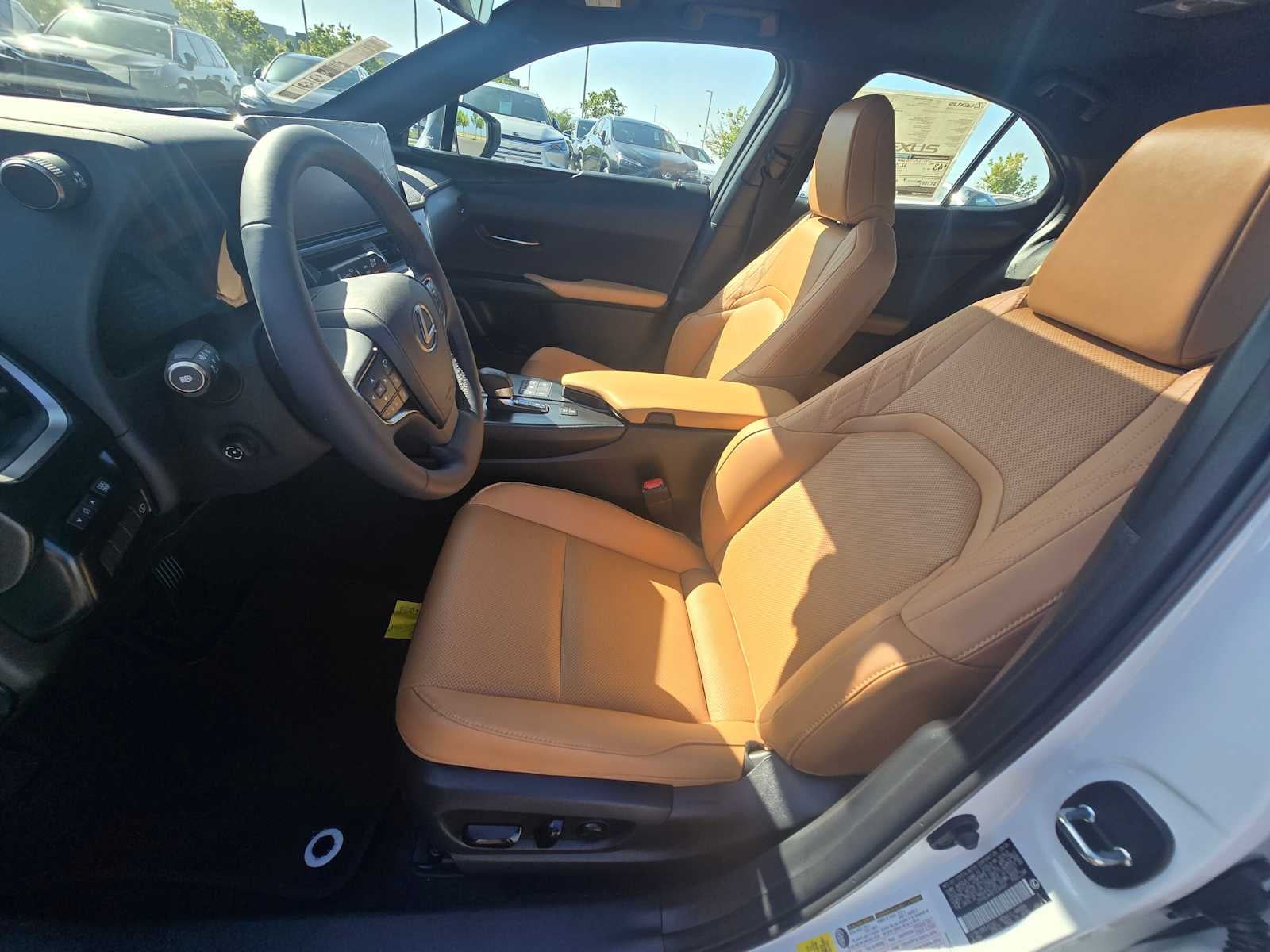 2026 Lexus UX 300h PREMIUM