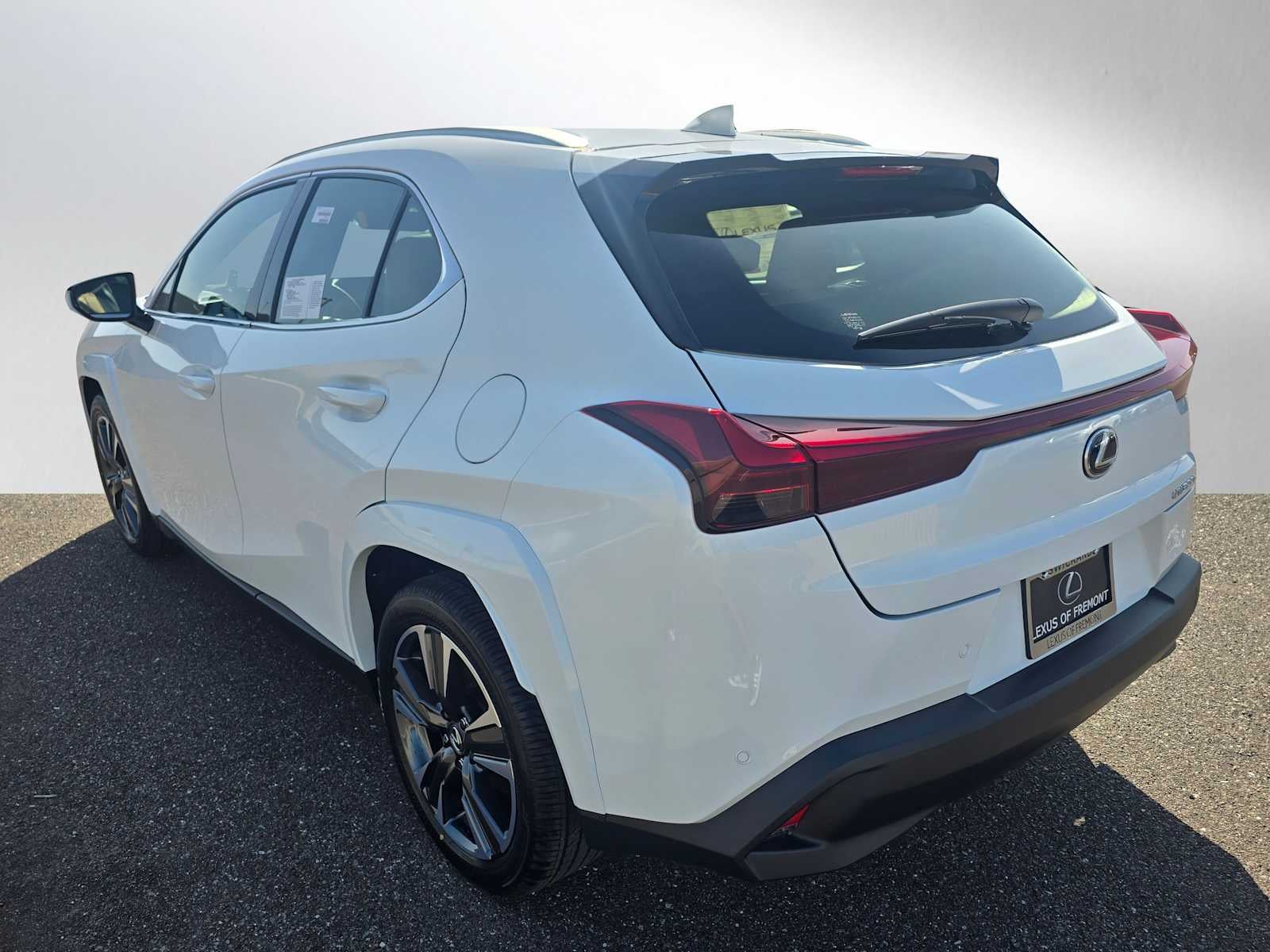 2026 Lexus UX 300h PREMIUM