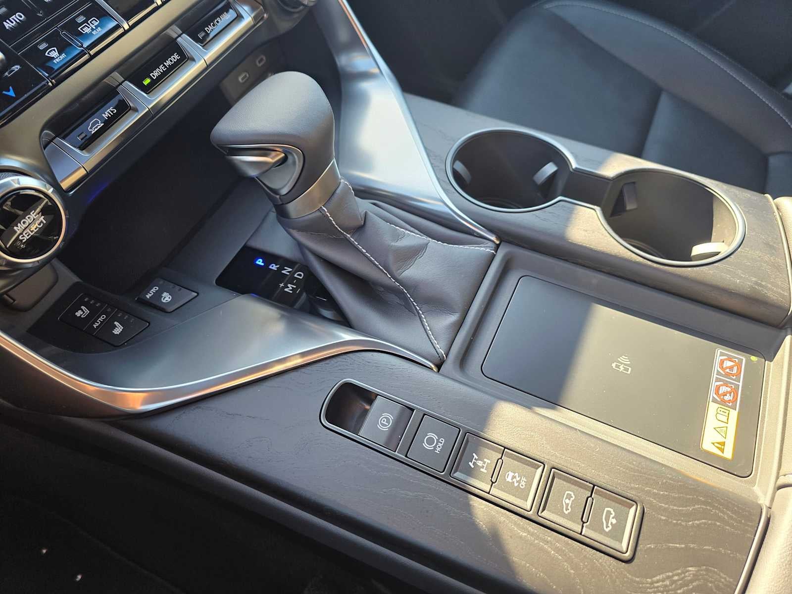 2025 Lexus LX 600 PREMIUM