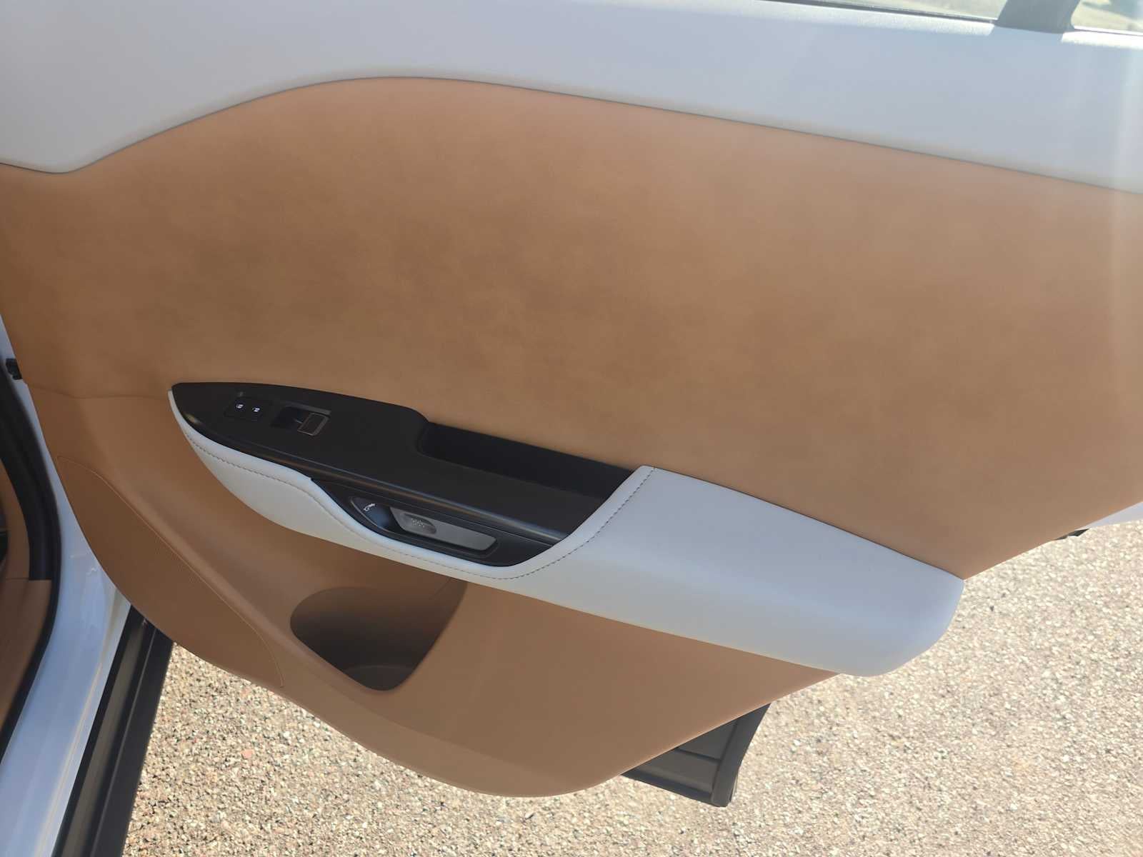 2026 Lexus RZ 450e PREMIUM AWD