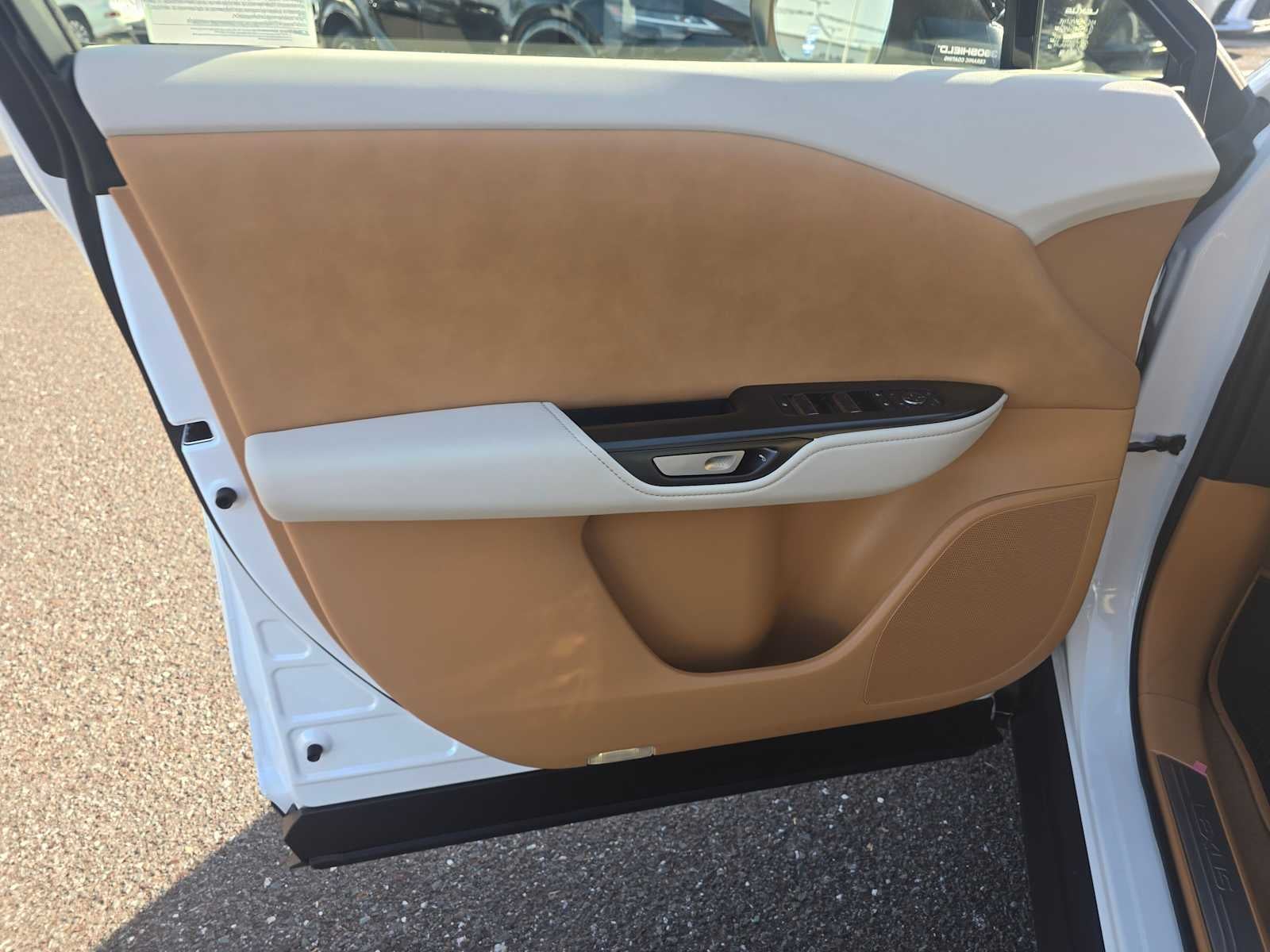 2026 Lexus RZ 450e PREMIUM AWD