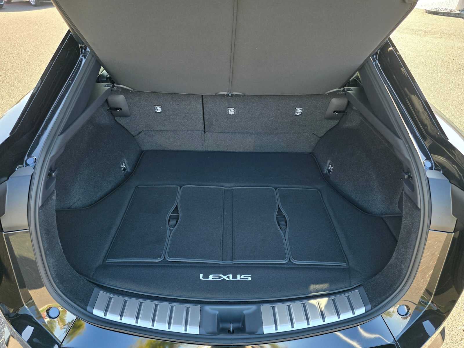 2026 Lexus RZ 350e RZ 350e