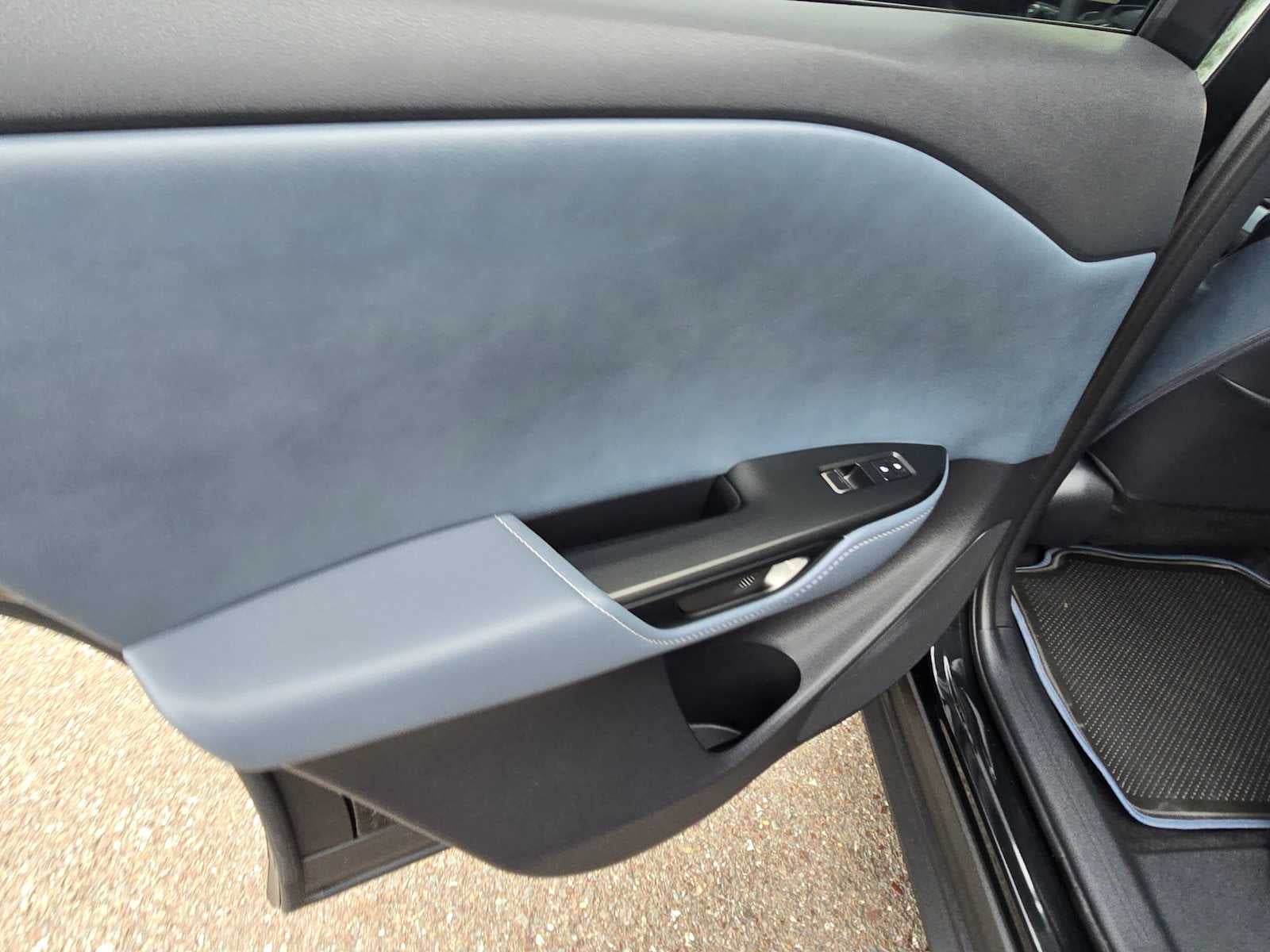 2026 Lexus RZ 350e Premium