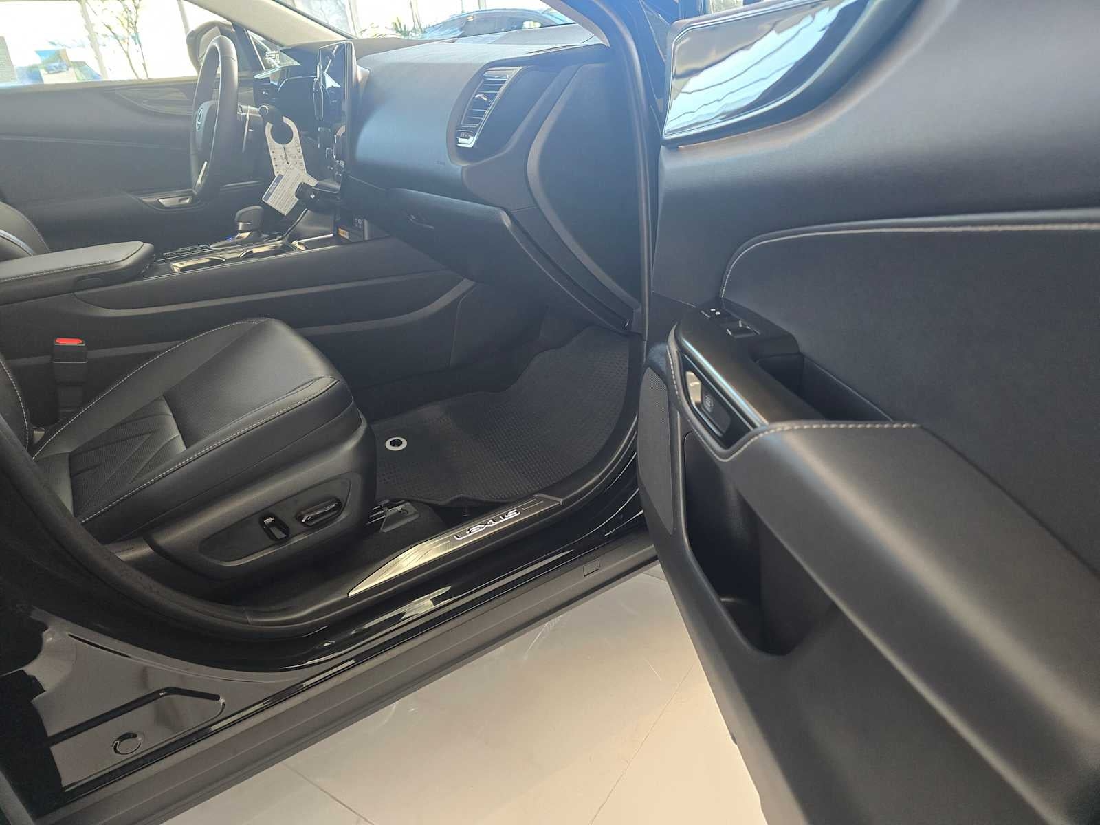 2026 Lexus NX 450h PREMIUM PLUS AWD
