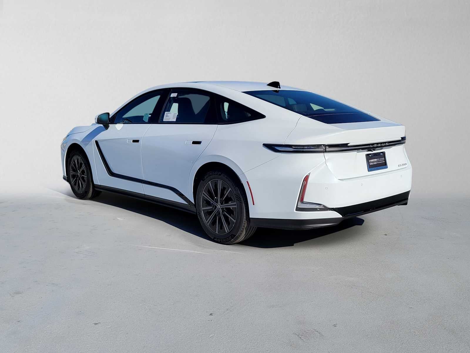 2026 Lexus ES 350e PREMIUM
