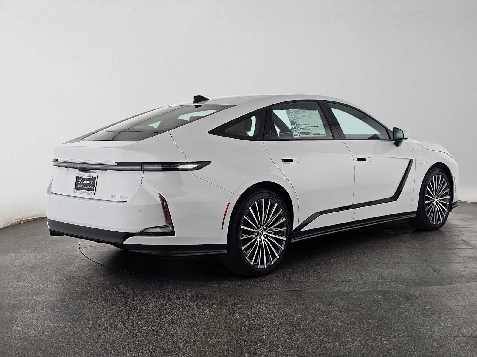2026 Lexus ES 350e PREMIUM