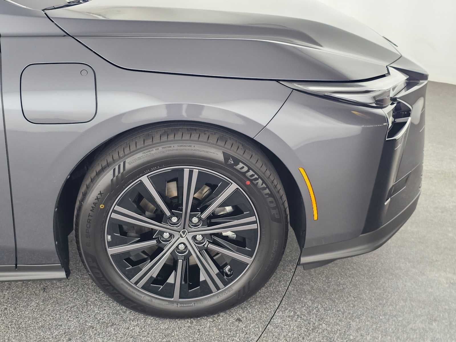 2026 Lexus ES 350e PREMIUM