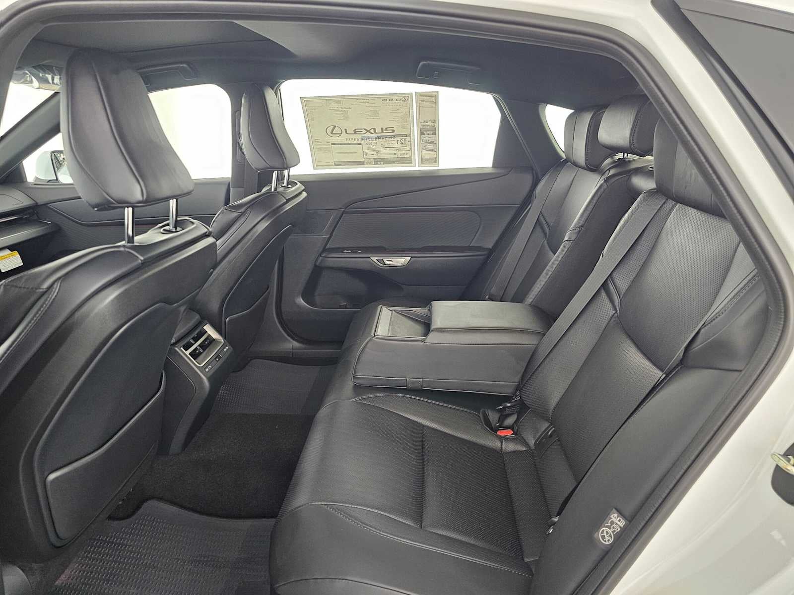 2026 Lexus ES 350e PREMIUM