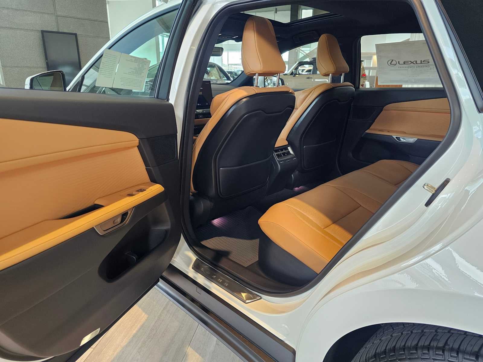 2026 Lexus ES 500e PREMIUM AWD