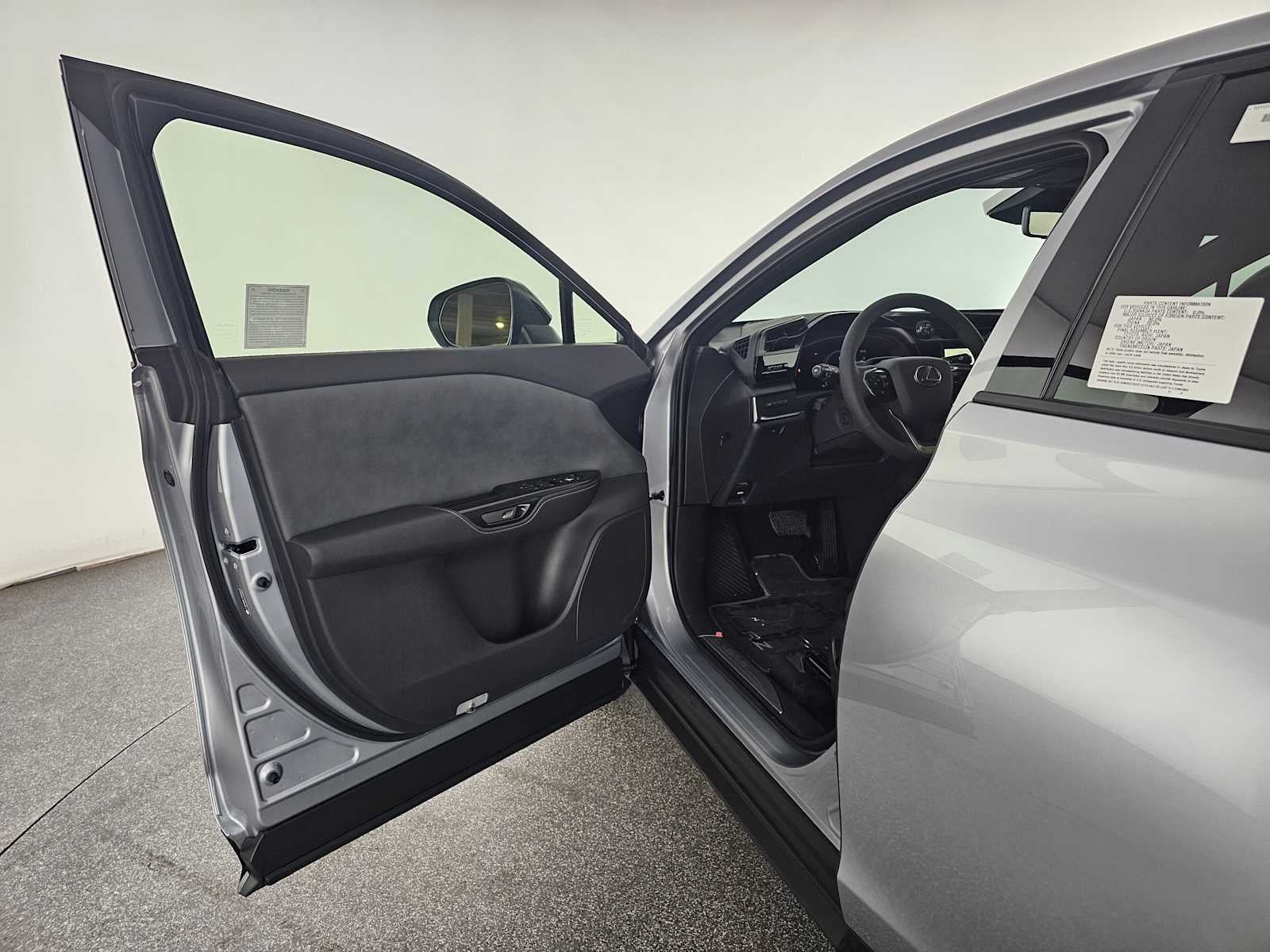 2026 Lexus RZ 350e PREMIUM