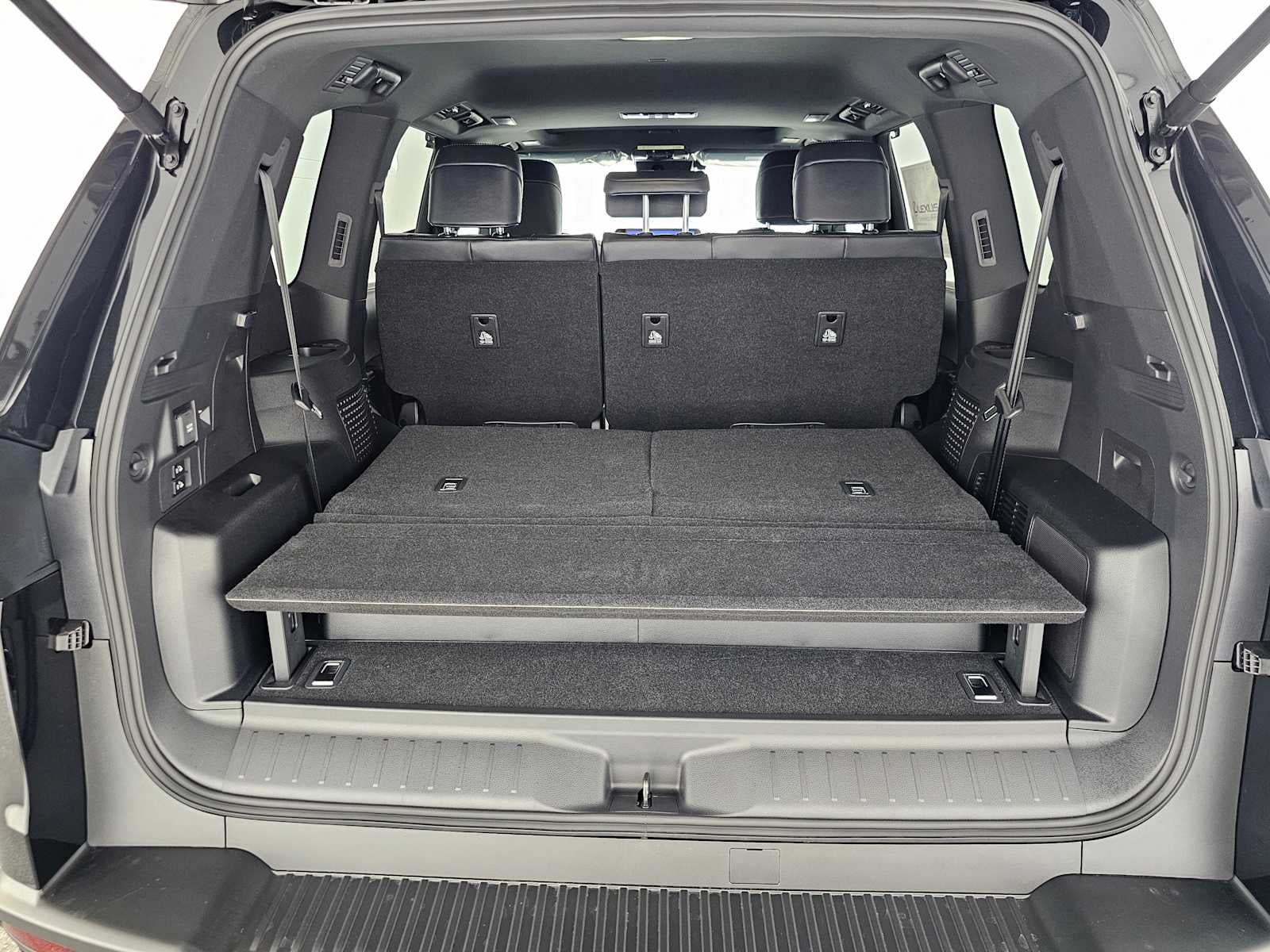 2026 Lexus LX 700h F SPORT HANDLING