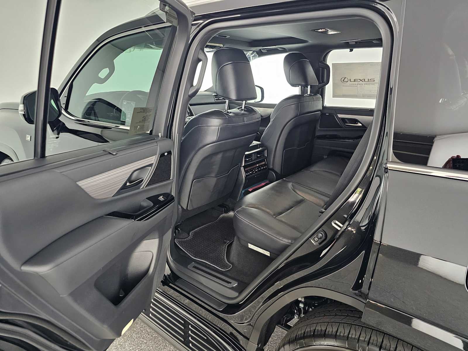 2026 Lexus LX 700h F SPORT HANDLING