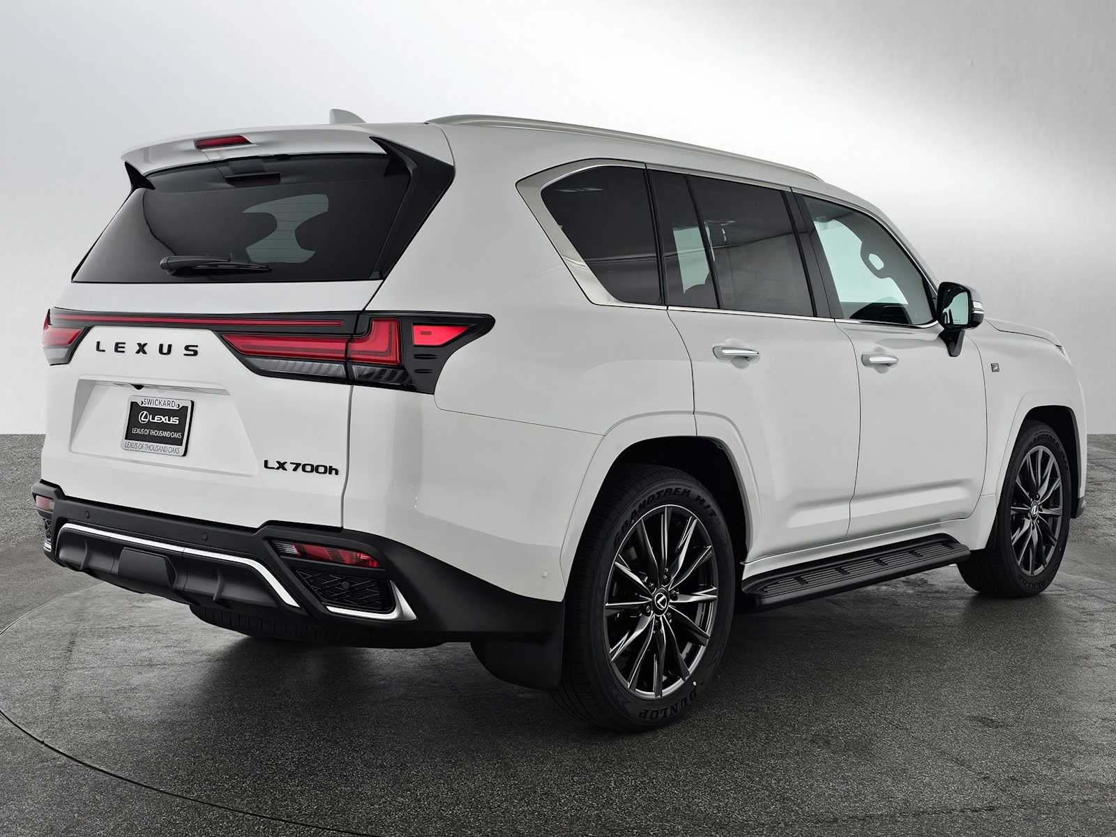 2026 Lexus LX 700h F SPORT HANDLING