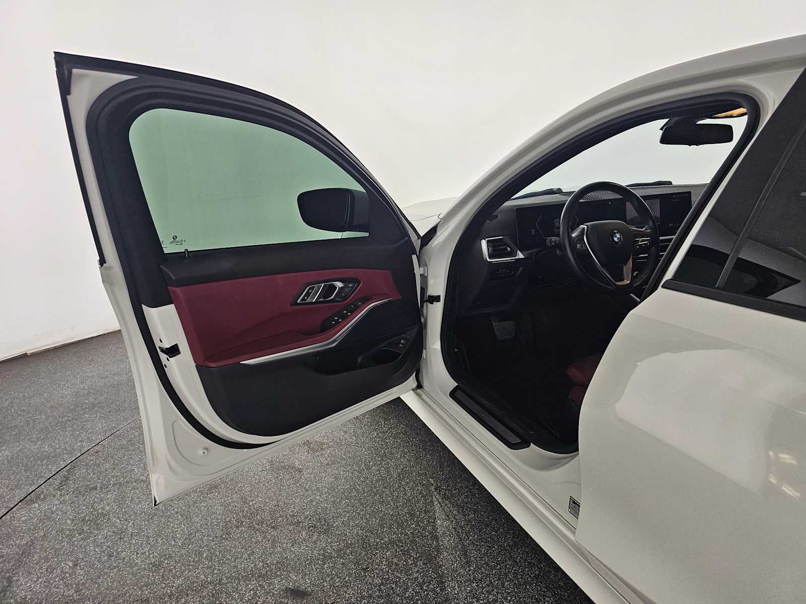 2023 BMW 330i 330i