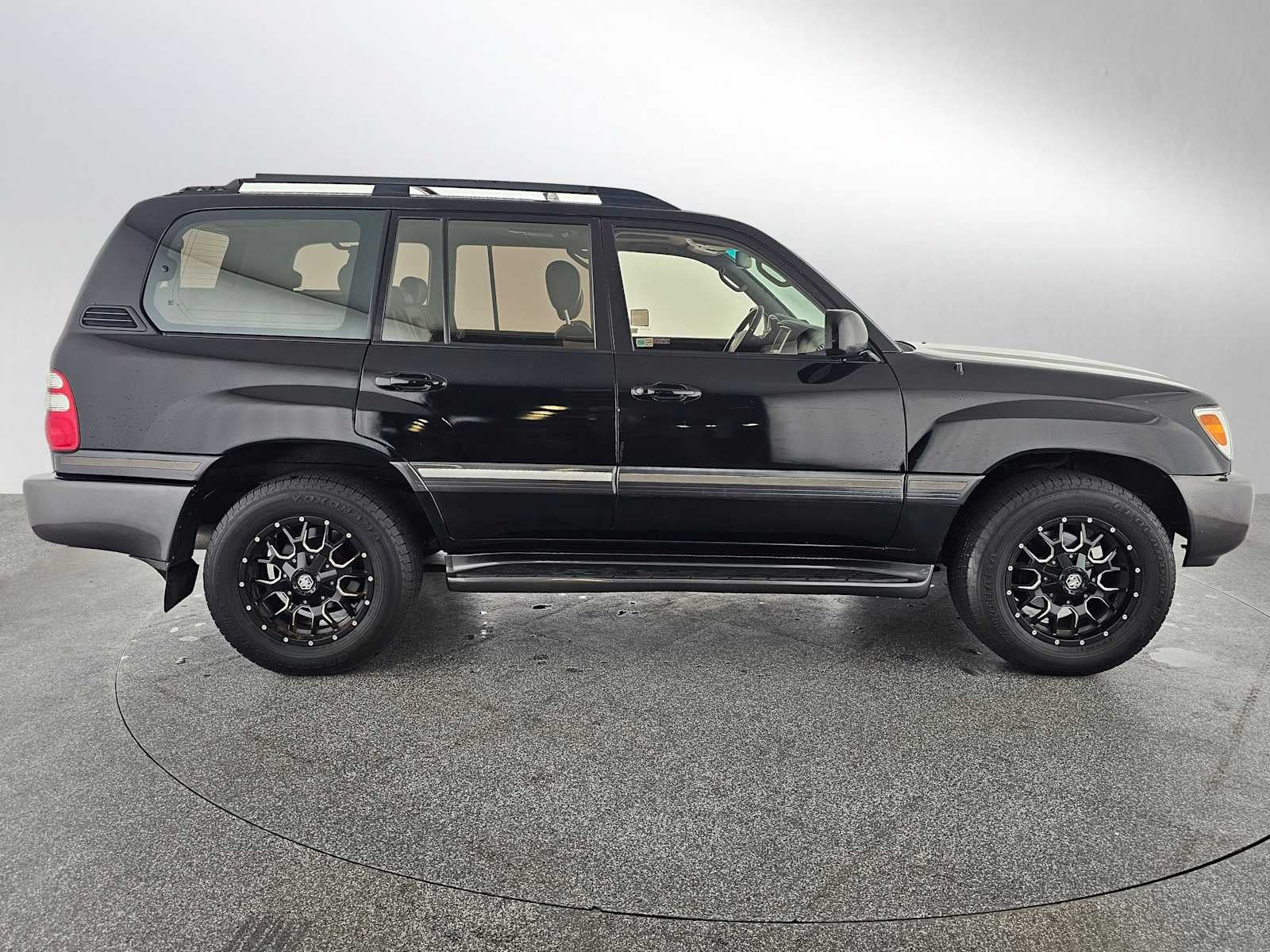 2003 Toyota Land Cruiser 4dr 4WD (Natl)